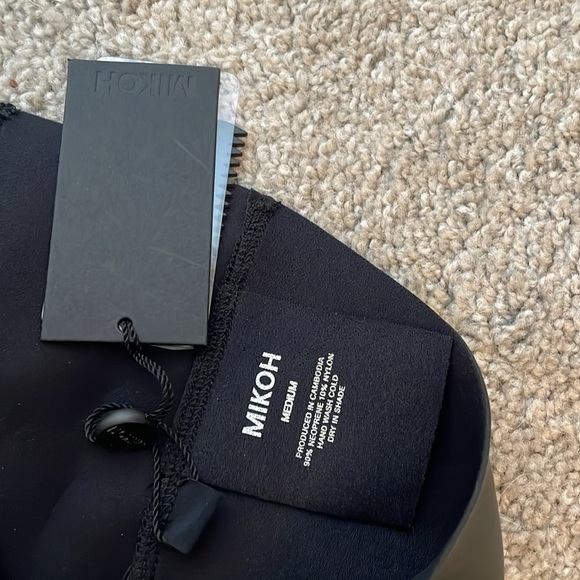 Mikoh Neoprene Bandeau - Picture 5 of 5